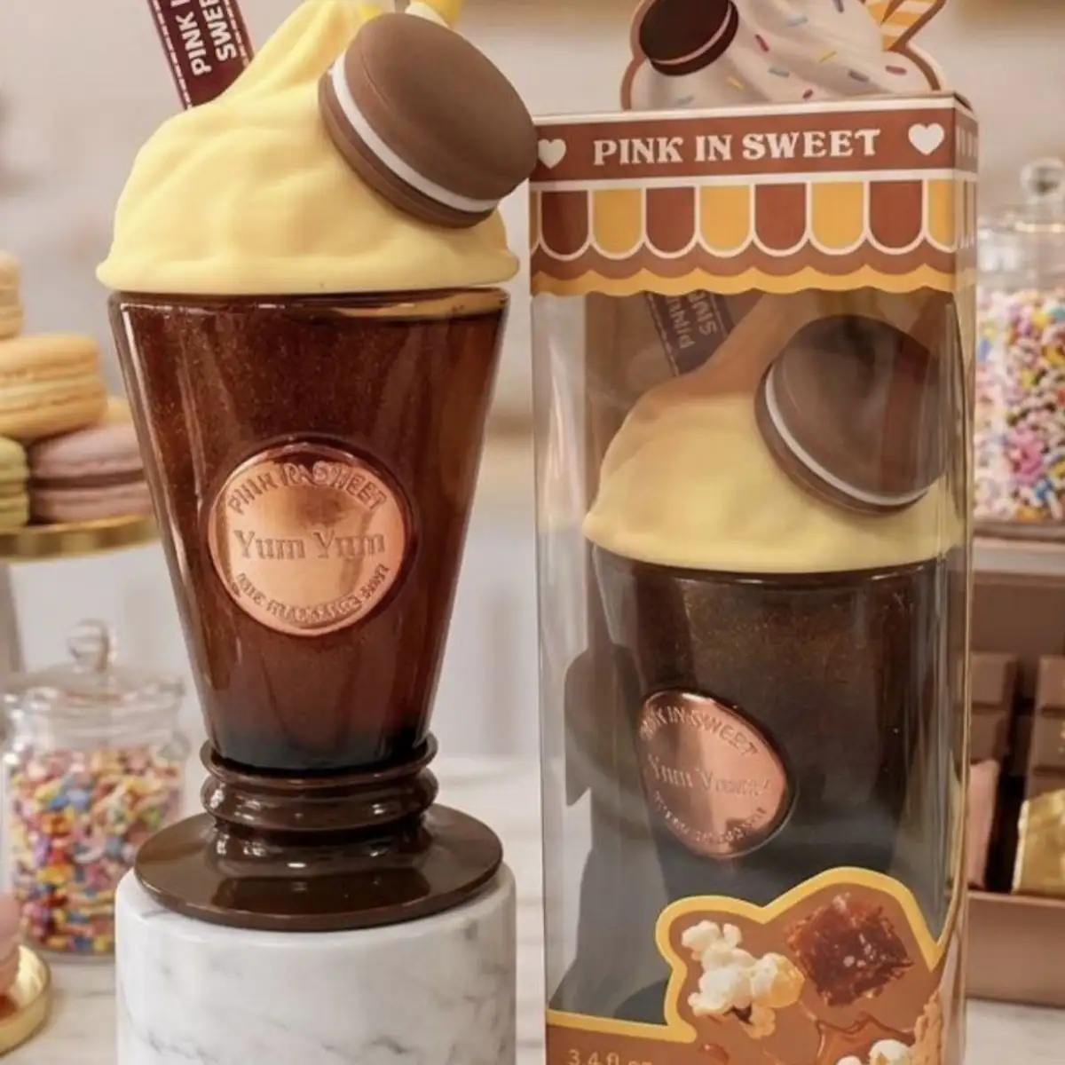 Yum yum in sweet ice cream pop corn caramel